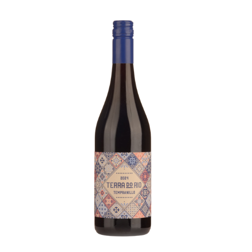 2024 Terra do Rio Tempranillo in white background