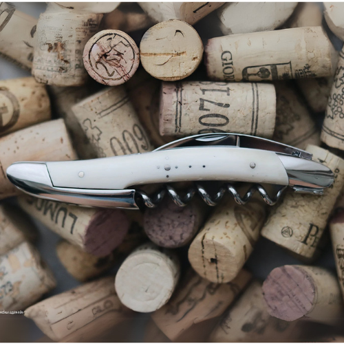 Sommelier knife Bone handle High polish finish Material Bone handle Finish High polish finish Set