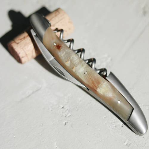 Sommelier knife Aubrac cow horn handle Satin finish